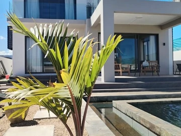 4 Bedroom Villa