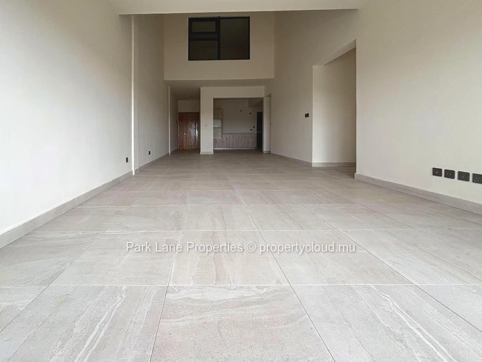 À vendre – Appartement moderne à Sky Garden, Trianon