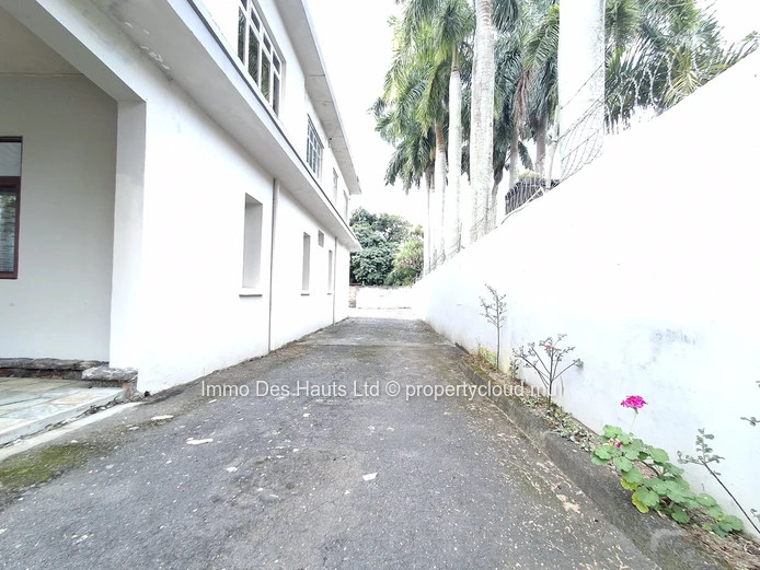 Commercial Space for rent Quatre Bornes