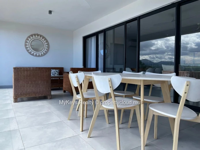 Sea view apartment for rent