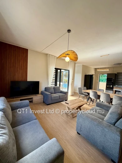 New Villa Close To The Sea In Secured Resdicences