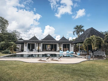 4 Bedroom Villa