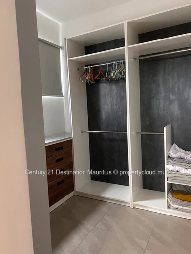Villa en duplex de 4 chambres, idéal pour famille et business