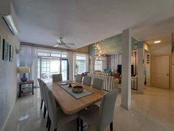 Townhouse, Duplex de 3 Chambres