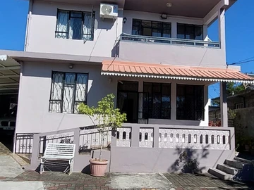 7 Bedroom House