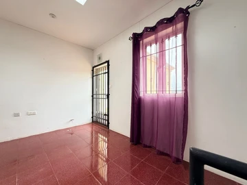 5 Bedroom Villa