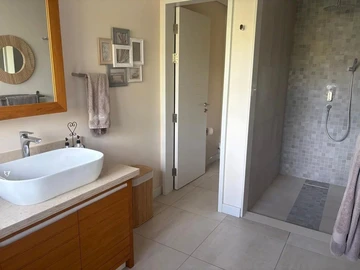 3 Bedroom Townhouse, Duplex