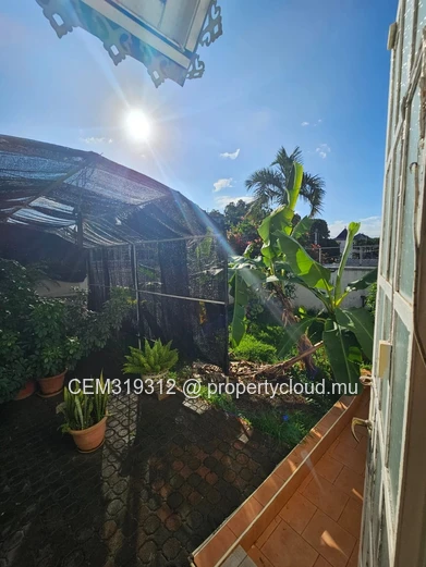 Maison 4 Chambres à Vendre – Coromandel 