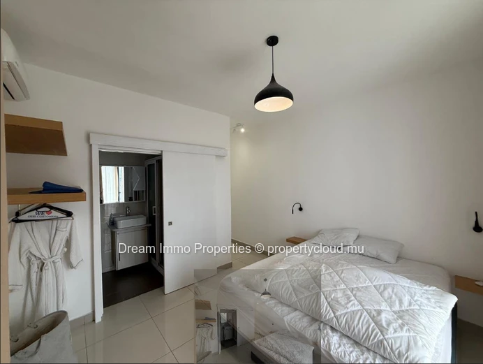 Superb Furnished Apartment Just Steps From The Beach In Pereybere – Mauritius