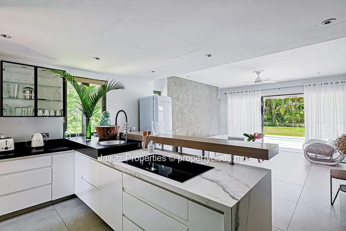 A Contemporary Haven in a World-Class Golf Resort