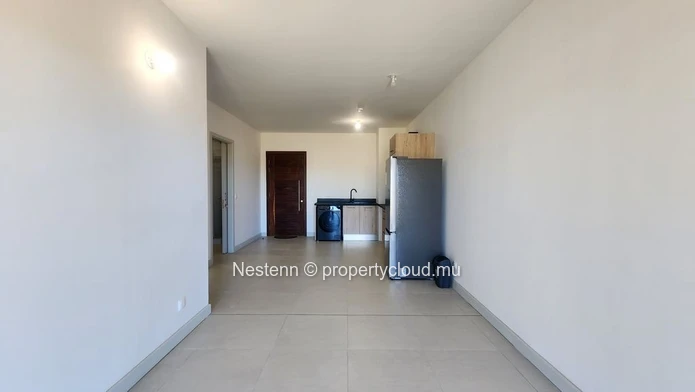 Appartement moderne d'une chambre à coucher à l'Avenir avec vue sur la montagne, balcon, climatisation et parking séc...