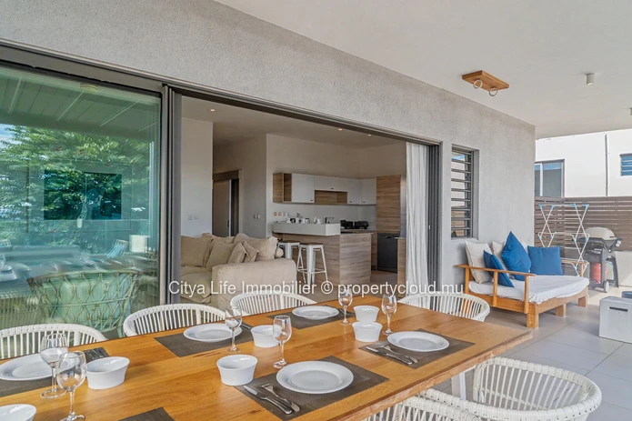 Maison meublée 150m² avec piscine à louer à Pointe aux Biches