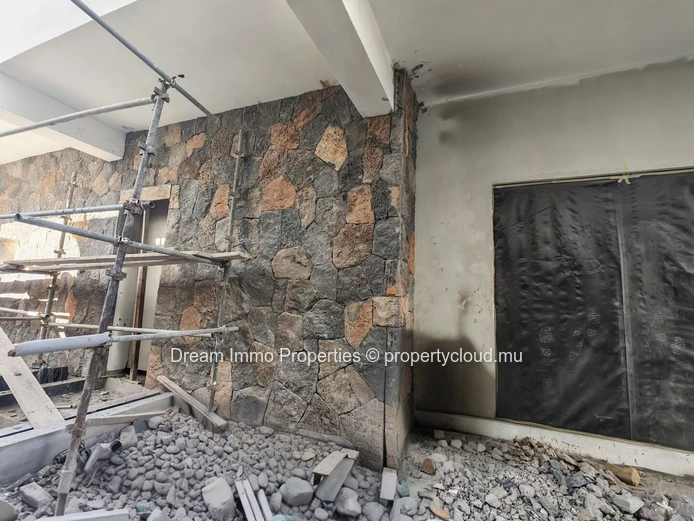Office space for rent close to amenities in Beau Bassin – Mauritius