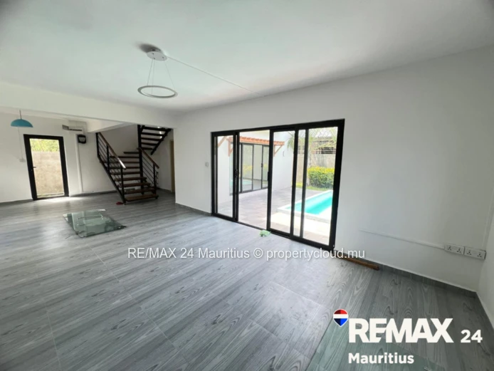 Modern 3-Bedroom Villa with Pool in Grand Baie Sottise
