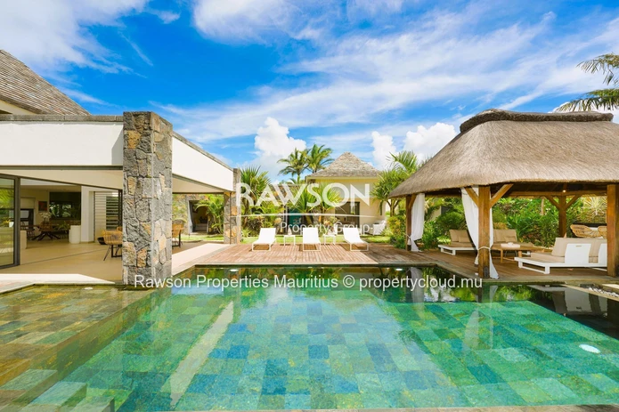 Villa 4 Chambres | Piscine Et Jardin | Pereybere | Accessible Aux Étrangers | €