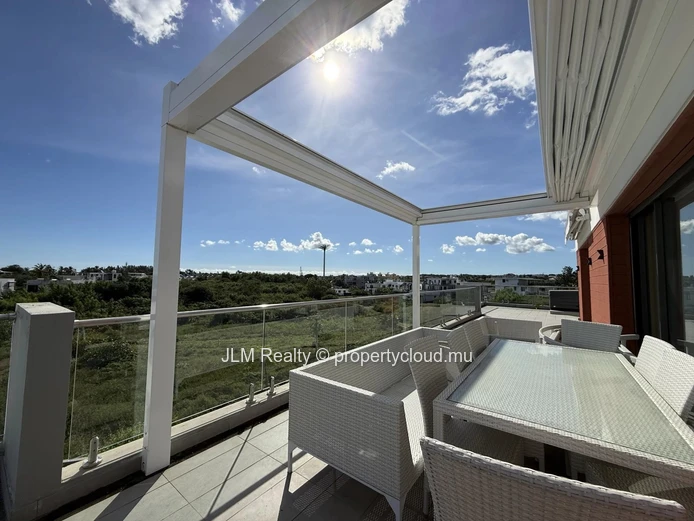 À vendre : Penthouse contemporain avec vue mer à Trou aux Biches, Île Maurice