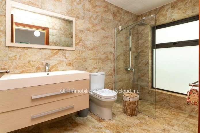 Maison 3 chambres avec piscine à vendre à Cap Malheureux (Mandat exclusif)