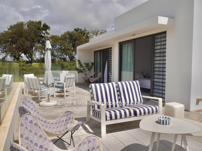 Stunning 3-Bedroom Stand-Alone Villa with Ocean Views in a Smart City