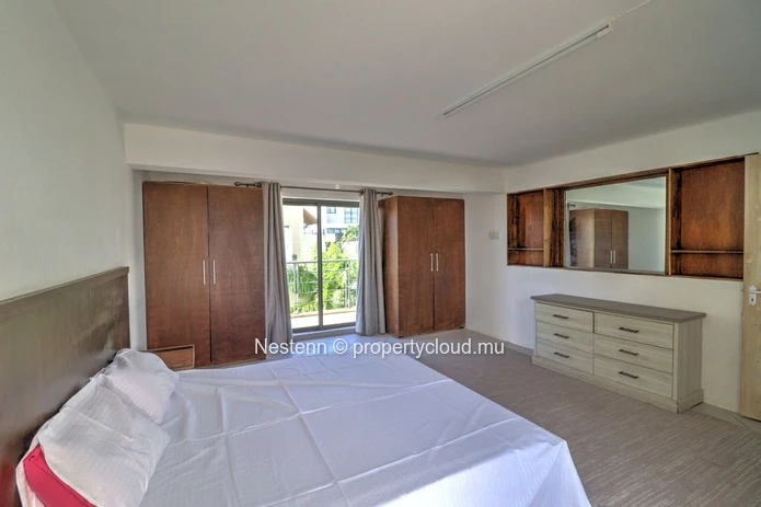 Beautiful modern triplex in a secure residence near the beach