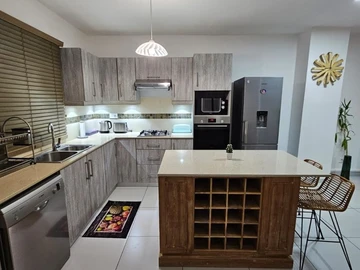 3 Bedroom Townhouse, Duplex