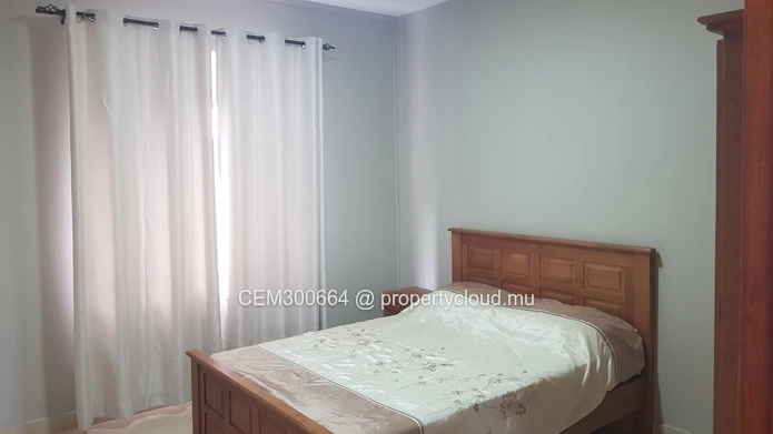  Appartement meublé au rez-de-chaussée à louer – Trou aux Biches