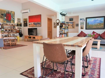 4 Bedroom Villa