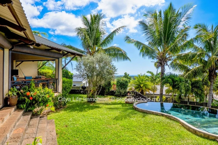 Maison meublée 4 chambres avec piscine à louer à Belle Vue Harel