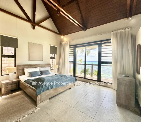 Pointe aux Canonniers - Pieds dans l'eau. Villa de 3 chambres