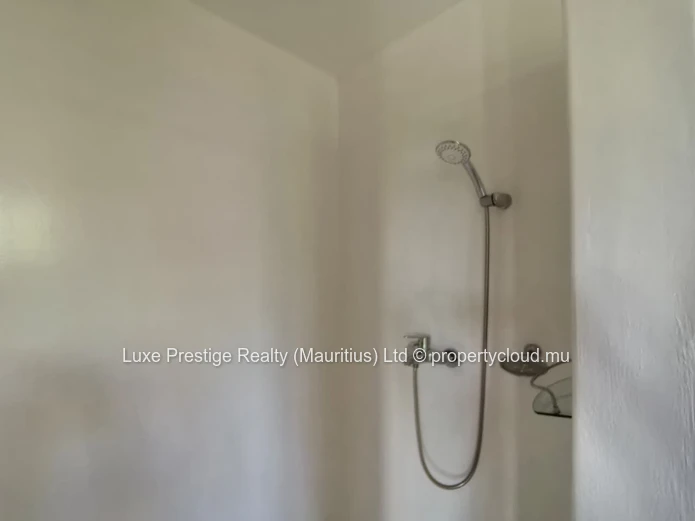 Luxury 4-Bedroom Villa with Coin de Mire Views in Domaine de Belle Vue | Spacious Family Home Near Northfields Intern...