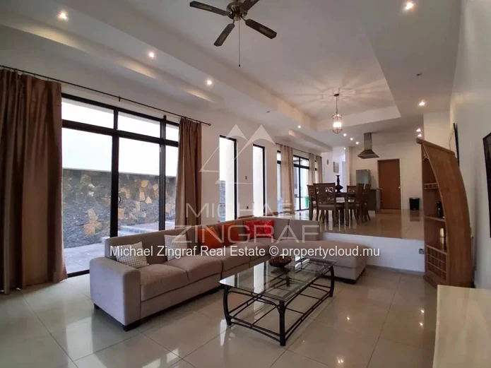 Beachfront Duplex Villa with Exceptional Views in Pointe aux Canonniers