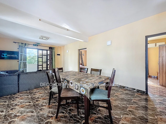 Spacious Home with Pool for Rent