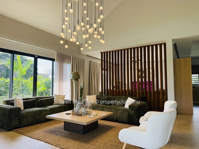 Elegant Family Villa in Bois Chandelle Mont Choisy