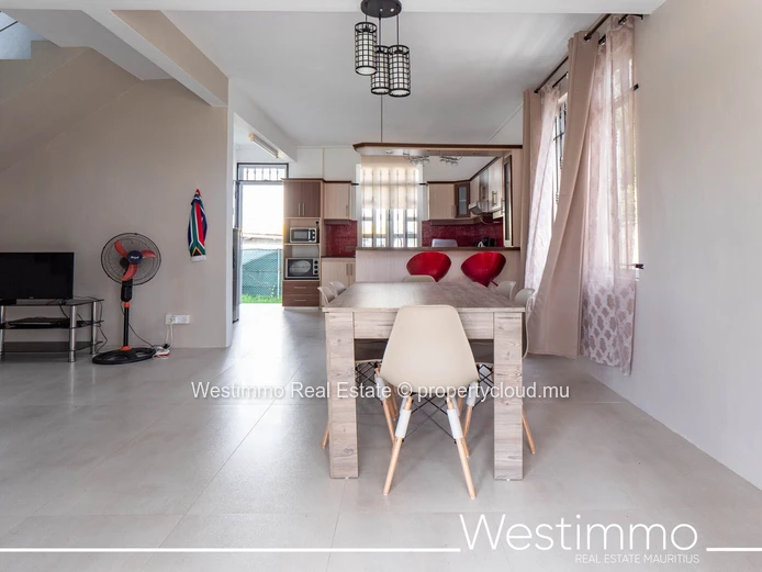 3-bedroom house for rent in La Preneuse, close to everything
