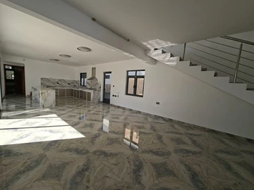 Maison de 5 Chambres