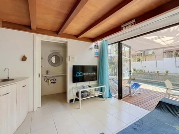 7 Bedroom House