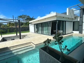 6 Bedroom Villa