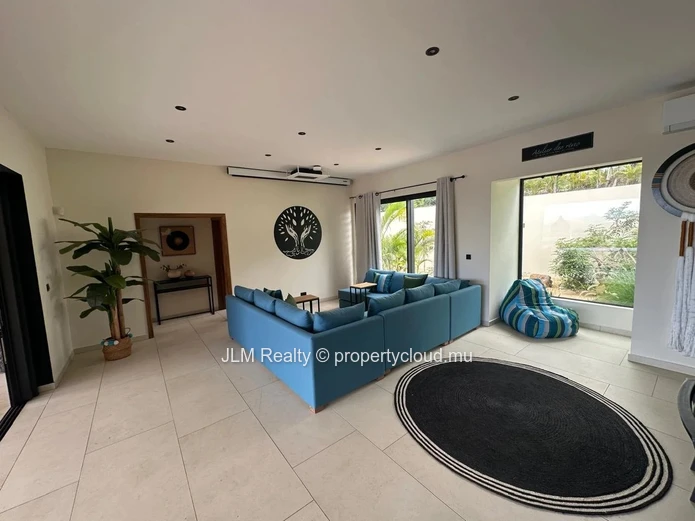 À vendre : Villa de luxe 4 chambres avec piscine privée et vue montagne à Cascavelle, Île Maurice