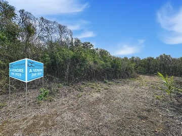 Land
