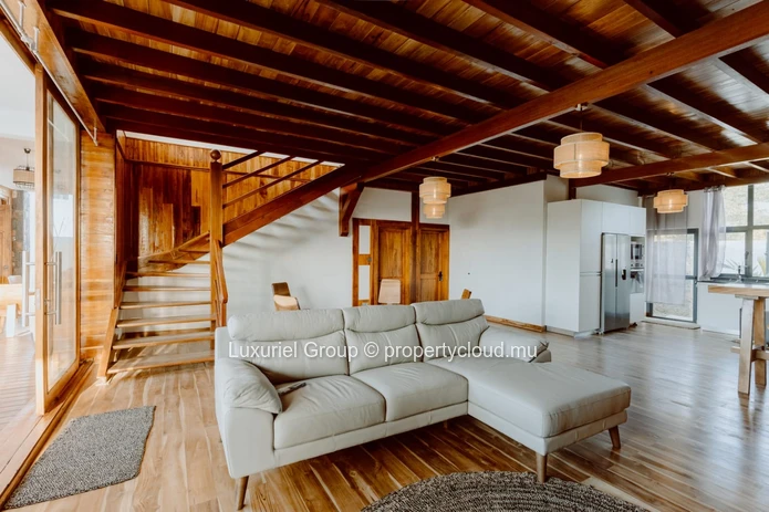 Magnifique Villa Balinaise de 4 Chambres en Suite