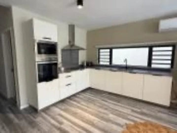 3 Bedroom Townhouse, Duplex