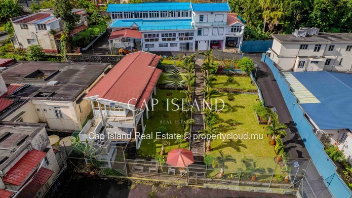 Exceptional property for sale in Curepipe - Large house with outbuilding and panoramic views