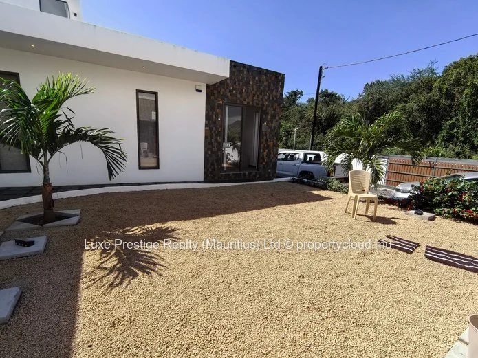 Villa de Luxe de 3 Chambres à Louer à Calodyne | À 2 Minutes de la Plage | À 15 Minutes de Northfields International ...