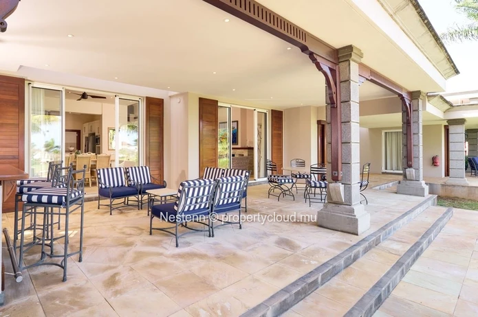 Villa de 4 chambres avec piscine privée et jardin dans un domaine avec golf