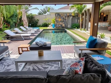4 Bedroom Villa