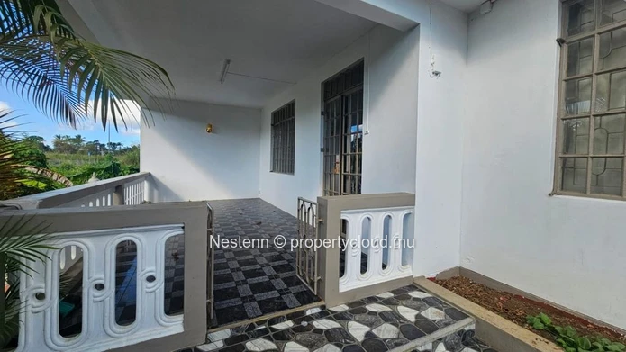 Furnished 3-bedroom house 