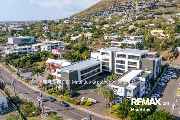 Prime Office Space for Sale in Black River