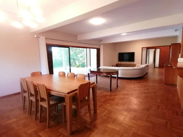 House for sale in the heart of Floreal