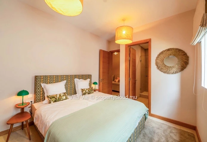Belle Vue Harel - Spacious 4-bedroom first floor apartment (Sole Mandate)