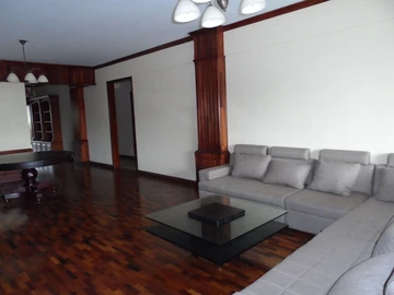 Appartement de 4 Chambres