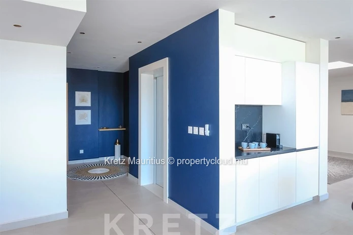 Exceptional penthouse with private pool and breathtaking views over the Northern islands (Sole Mandate)